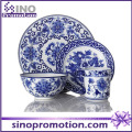 Set de cocina en porcelana azul y blanca